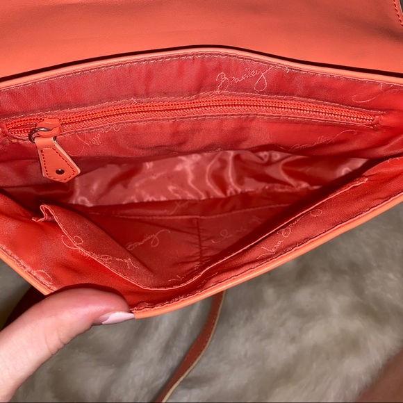 Vera Bradley Crossbody - Picture 3 of 5